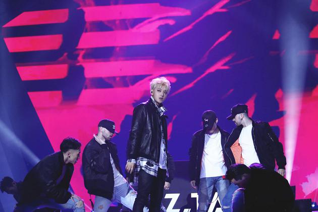 黄子韬特别舞台