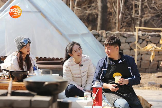 谢娜赵丽颖和黄磊一起唠家常