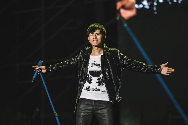 张杰巡演全新起航