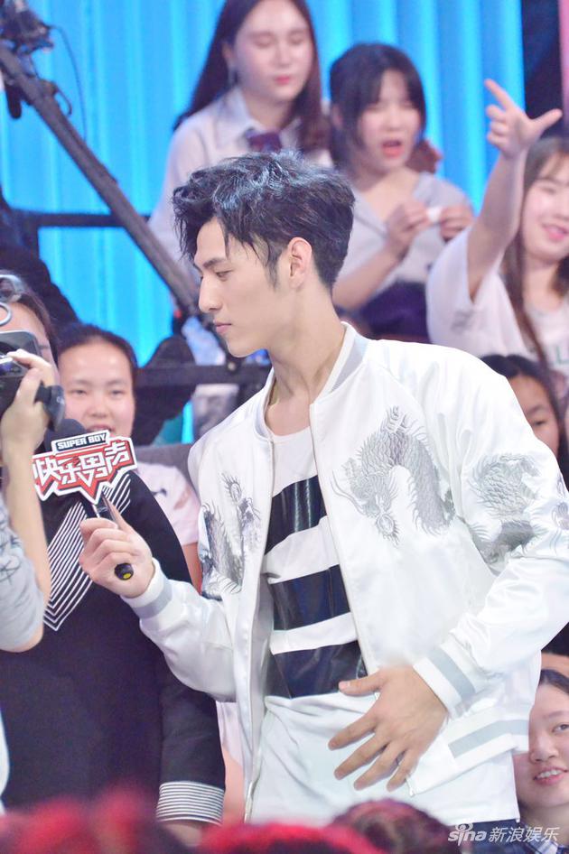 杨业明采访挑食少女团