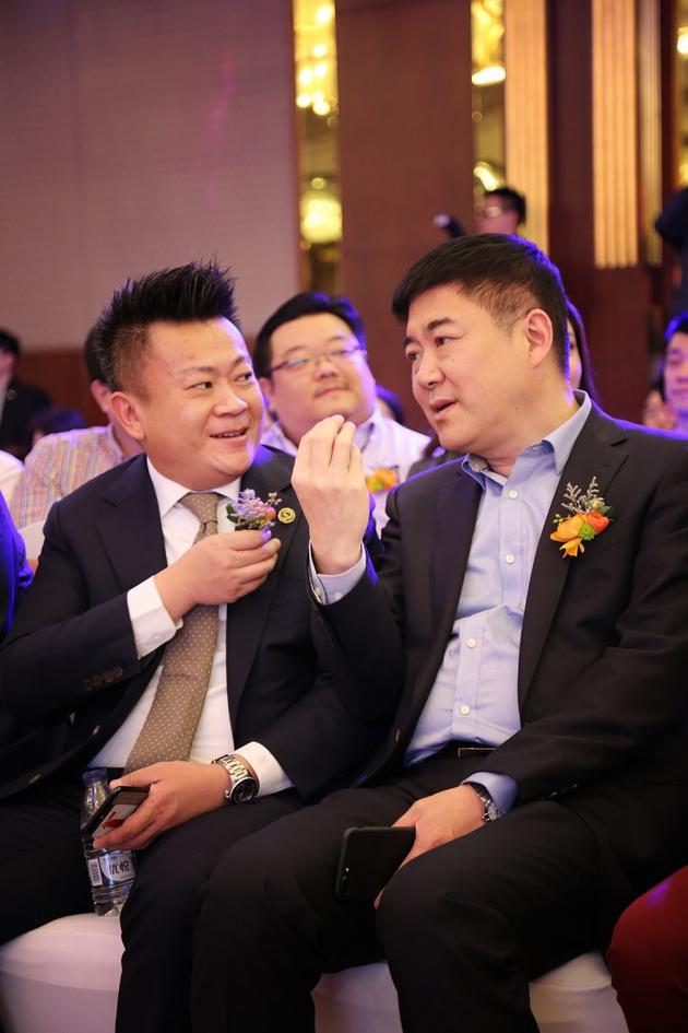 光景映画董事长黄炜哲与万达影视总经理蒋德富在现场交流