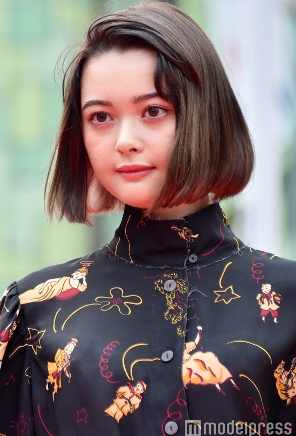 4月23日冲绳玉城TINA冲绳国际电影节走红毯