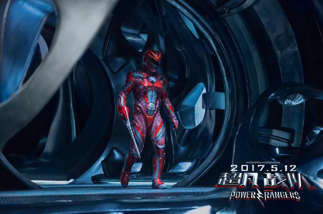 杰森变身红衣战士