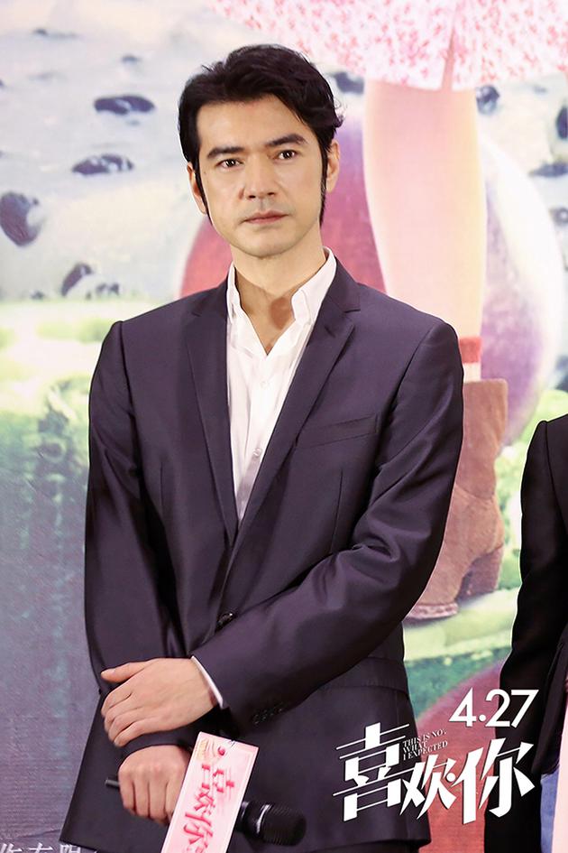 上海首映礼-发布会金城武现场单人照