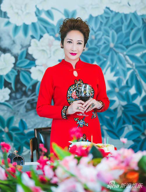 杨力蕲茉莉杀青演绎最接地气的富家婆婆