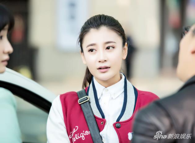 唐菀 饰演 林华华