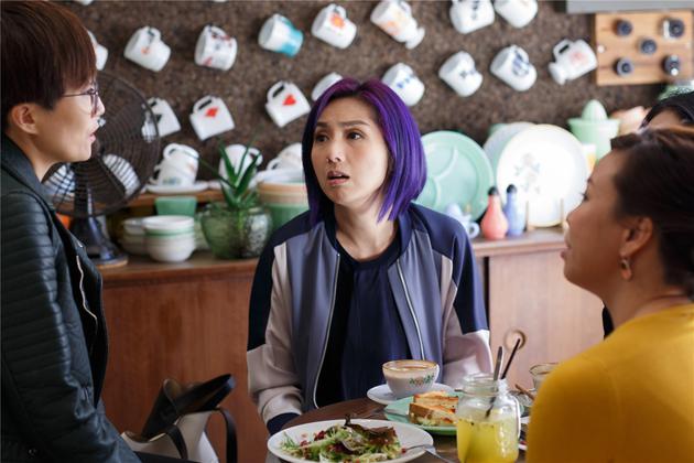 春娇向闺蜜询问意见