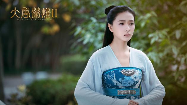 万茜饰演独孤靖瑶