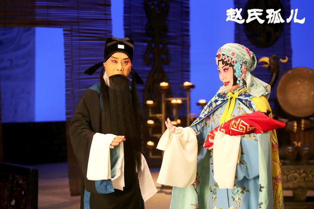 程婴冒险深宫盗孤