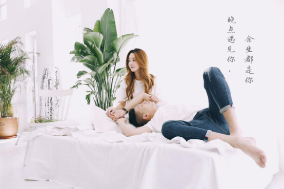 崔阿扎《算了》首发道出恋人心声 与mc天佑共拍mv