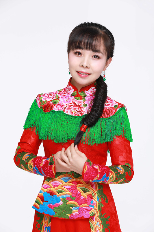 王二妮五首新歌母亲节上线展对家乡的眷恋|王二妮|新曲|歌声_新浪娱乐_ ...