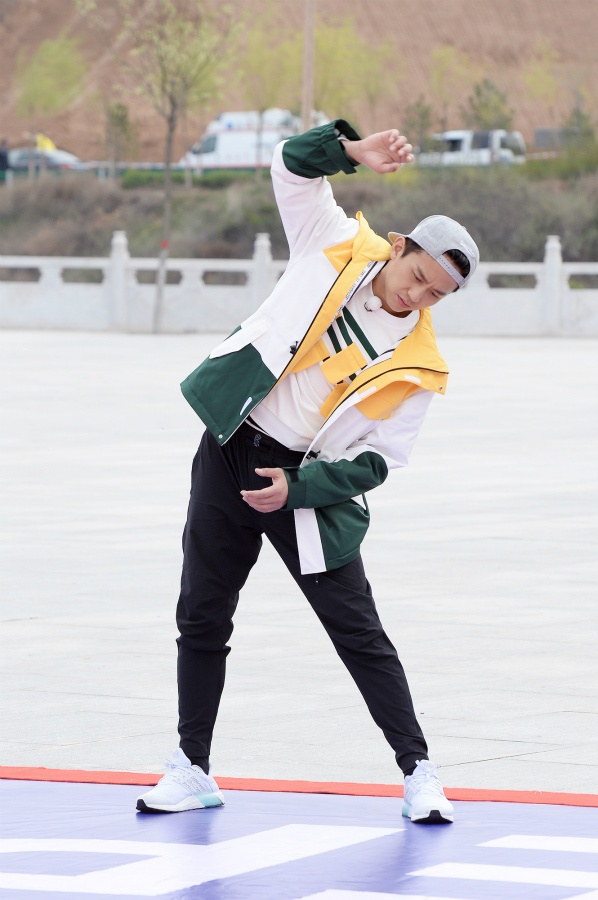 邓超奔跑吧胜败反转照顾队友很有爱