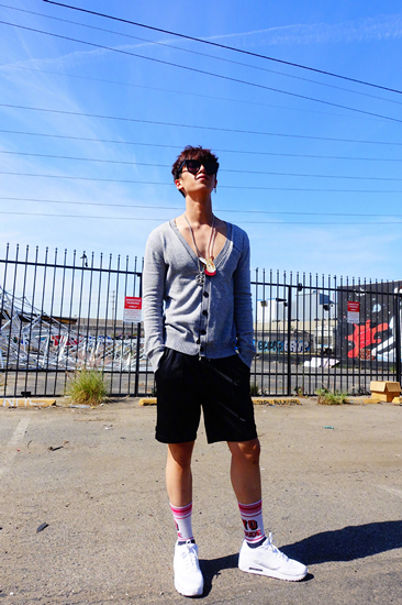 李聪与妈妈"尴尬"对话逗乐歌迷 将发新作品