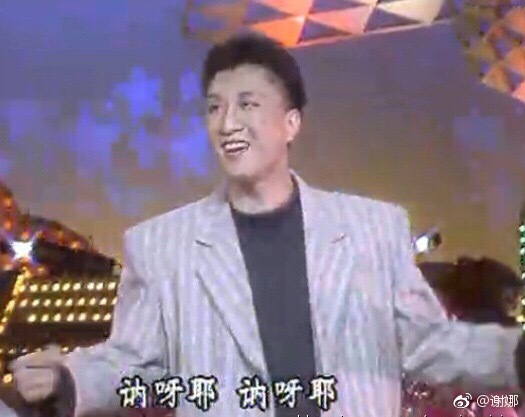 谢娜“报复”孙红雷 晒昔日旧照香艳无比 