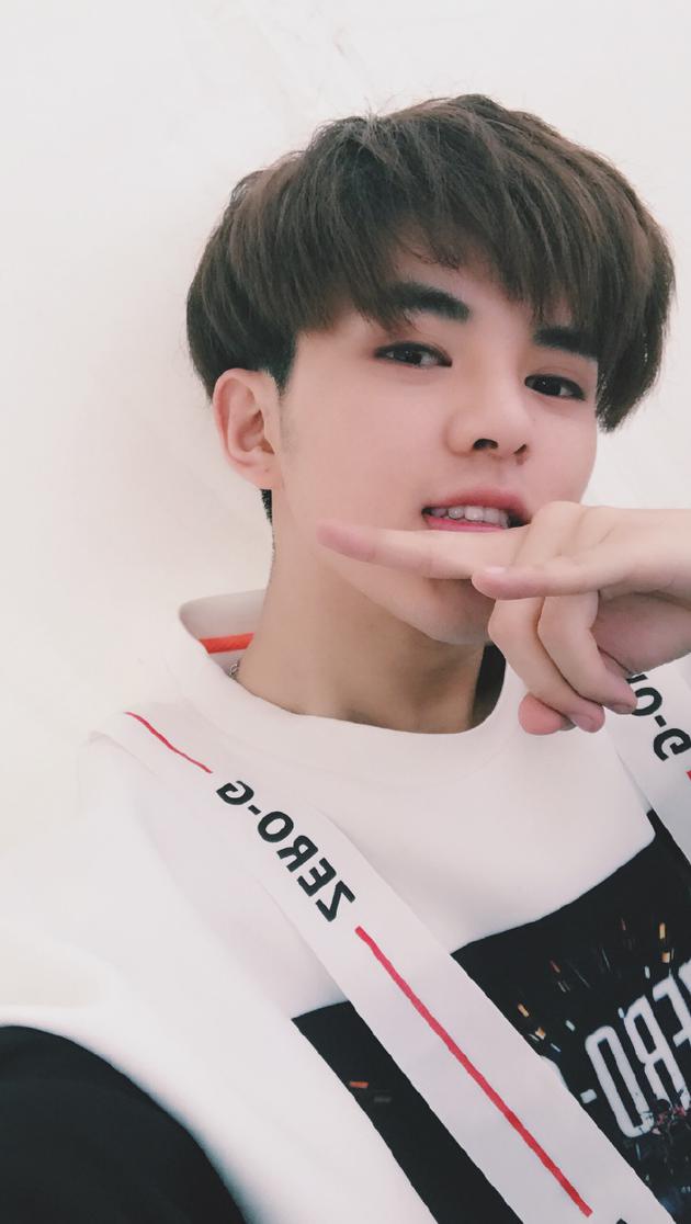 zero-g俊杰《告白》表白台下粉丝 改编歌曲展实力