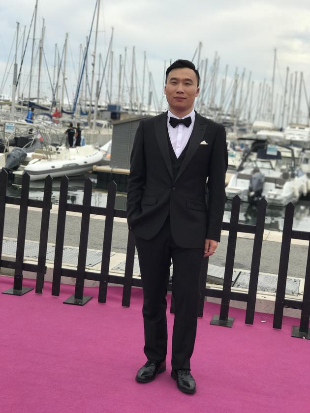 《提着心吊着胆》远征戛纳 出品方:将扶持新导演_手机新浪网