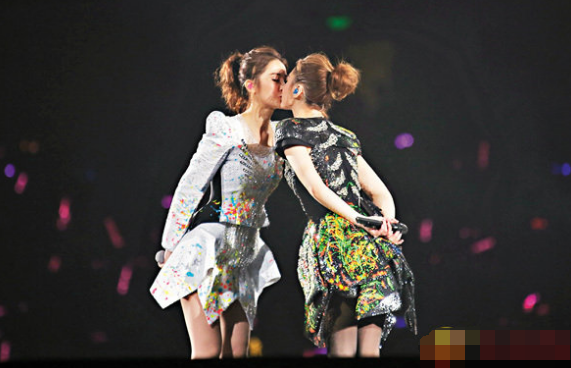 微信亲嘴互动好点子 仇字姓氏读音及SEO快速排名方法