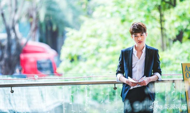 高基才饰演高洋