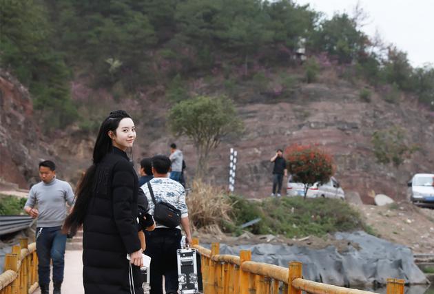 雨婷儿收工花絮