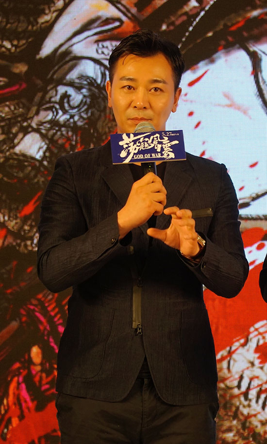 吴樾在《荡寇风云》首映礼上