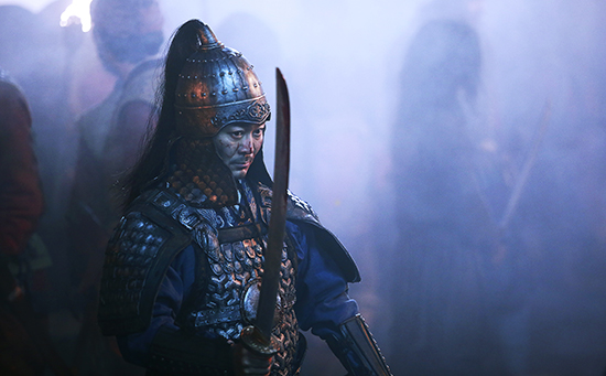 吴樾在影片中浴血奋战