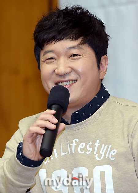 郑亨敦将主持《英雄三国志》 为带动tv朝鲜收视