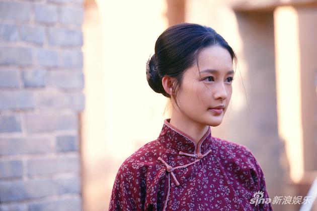 李沁白鹿原饰演“田小娥”