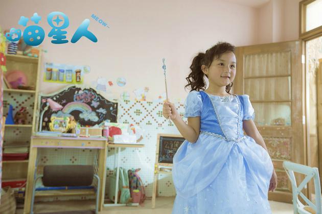 刘楚恬公主裙甜美可爱