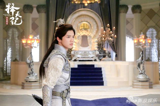 鹿晗饰演陈长生