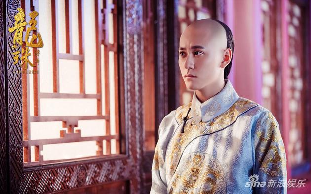 秦俊杰饰演康熙