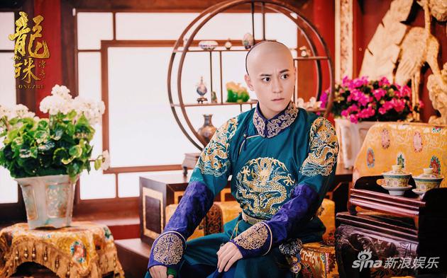 秦俊杰被斯琴高娃“请喝茶”