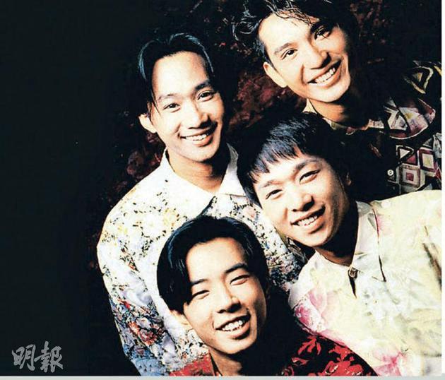 黄家强、黄贯中及叶世荣都祝已故黄家驹生日快乐。