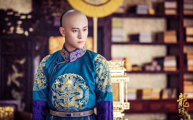 秦俊杰《龙珠传奇》哭戏扎心 康熙成"套路王"