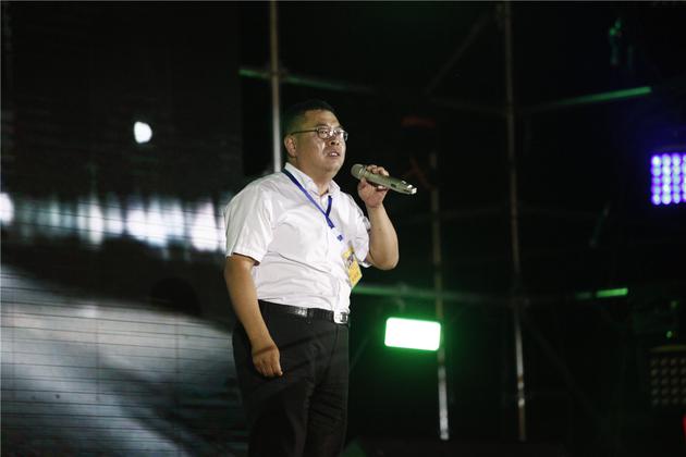 秋裤大叔赵小兵