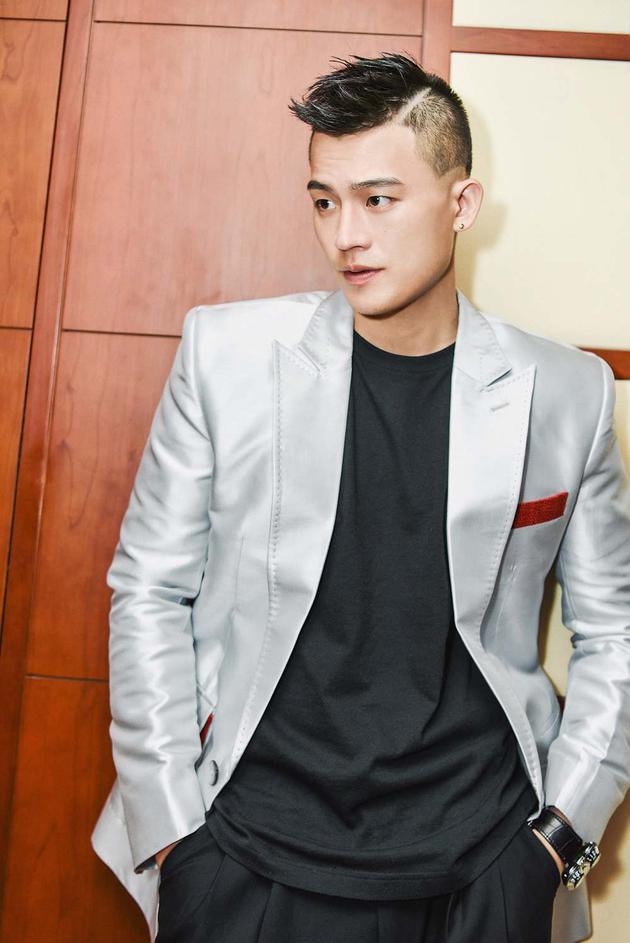 《建军大业》发布会欧豪 