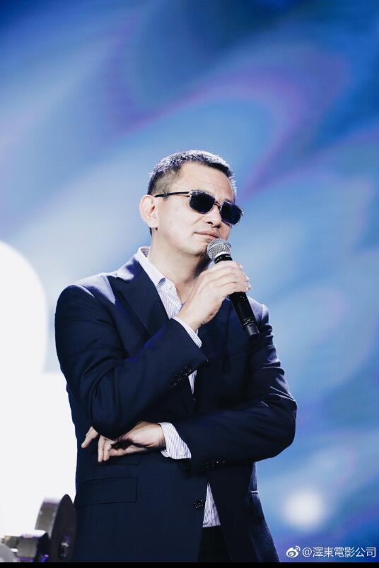 王家卫导演宣布在欢喜首映举办影展