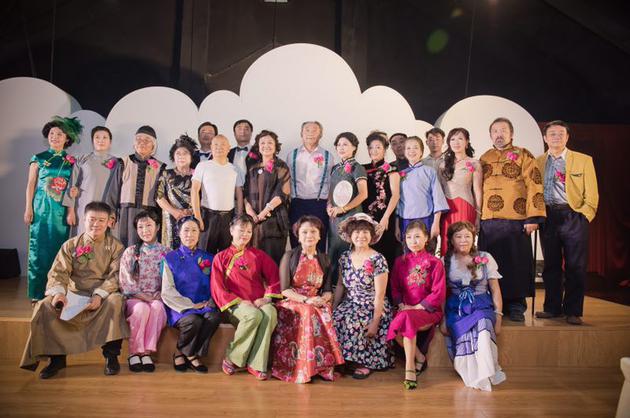 奥伦达部落话剧社