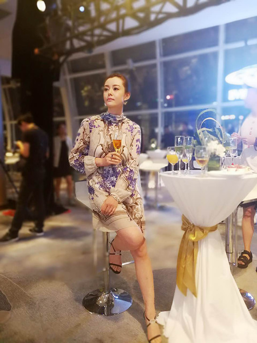 刘一含新作亮相上海电影节 演技获2项提名