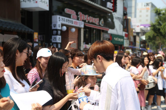 X-TIME献上满满FAN SERVICE