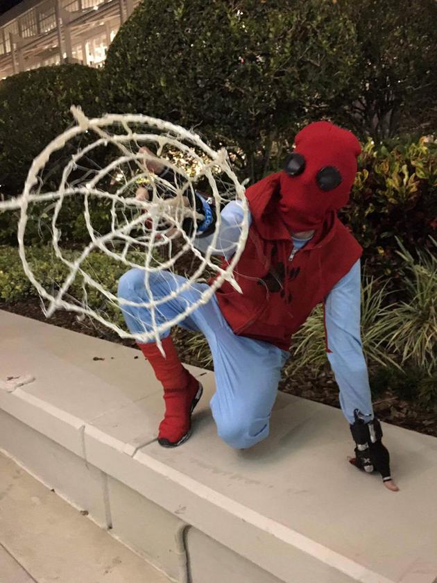 电影《蜘蛛侠：英雄归来》制服DIY活动蜘蛛侠发射网状丝