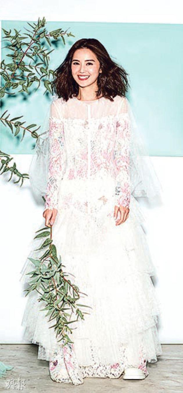 twins新专辑造型走清新路线 自嘲:我们就是伪文青