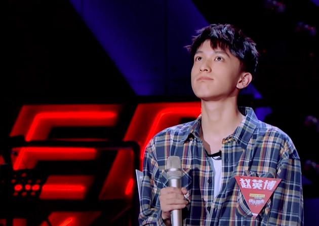 赵英博被网友吐槽“ktv水准”
