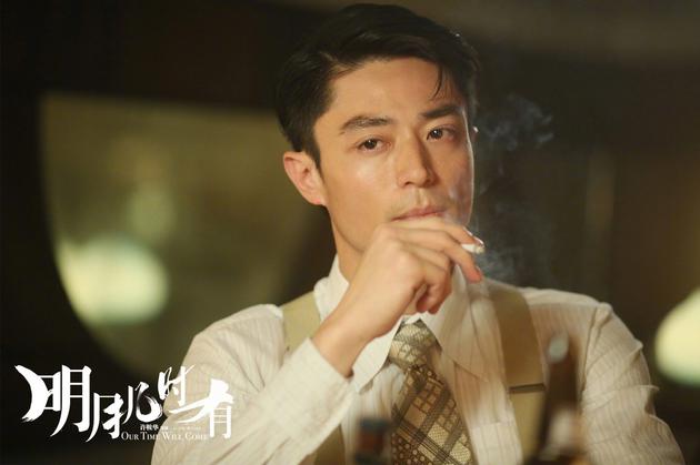 霍建华扮演的李锦荣