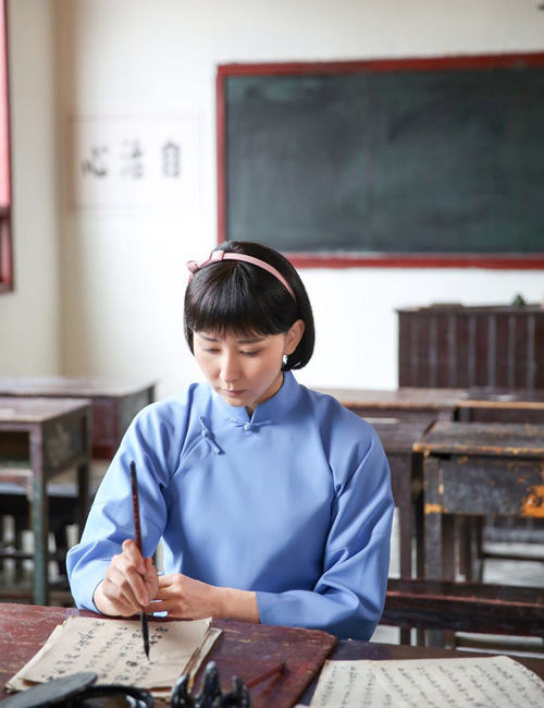 等有关单位联合出品的大型电视连续剧《向警予》目前正在紧张热拍中