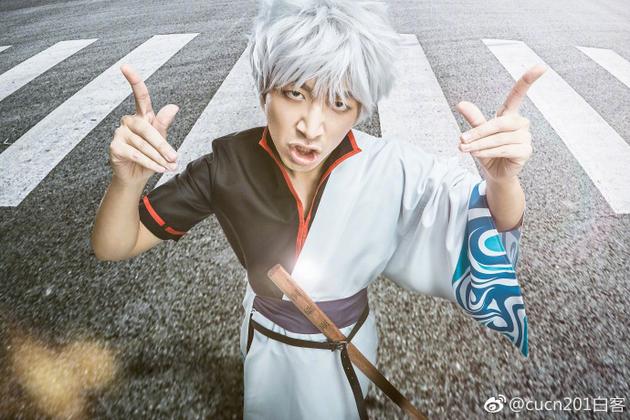 白客cos《银魂》男主坂田银时