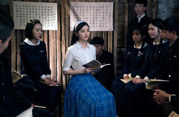 景甜青禾男高剧照6