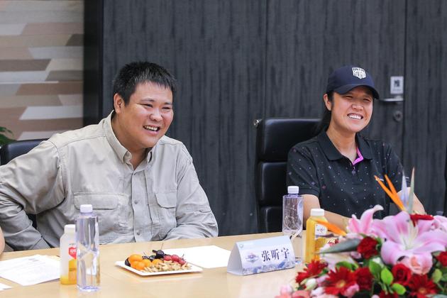 《我们的侣行》