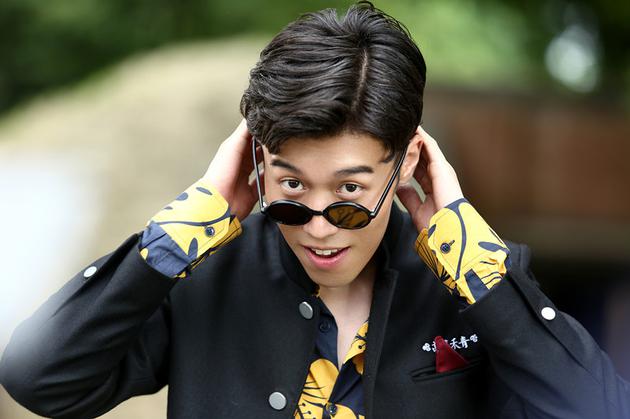 青禾男高公映周游花式撩妹成笑点担当