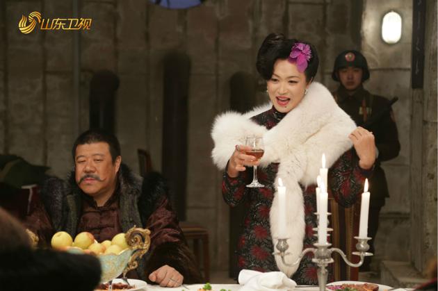 秦卫东 饰许大马棒 金星 饰蝴蝶迷