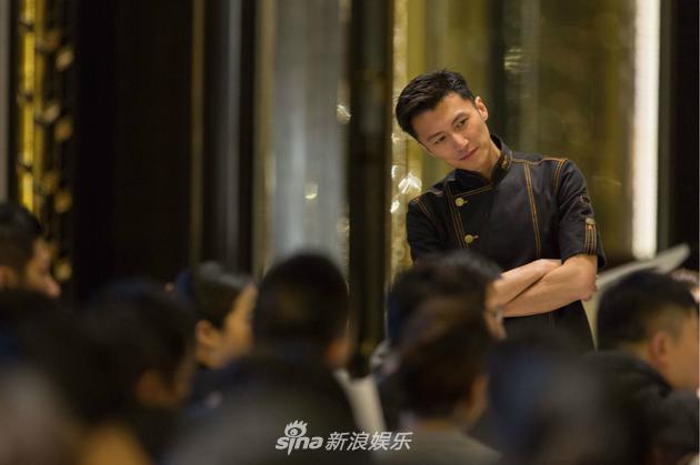 谢霆锋厨师装